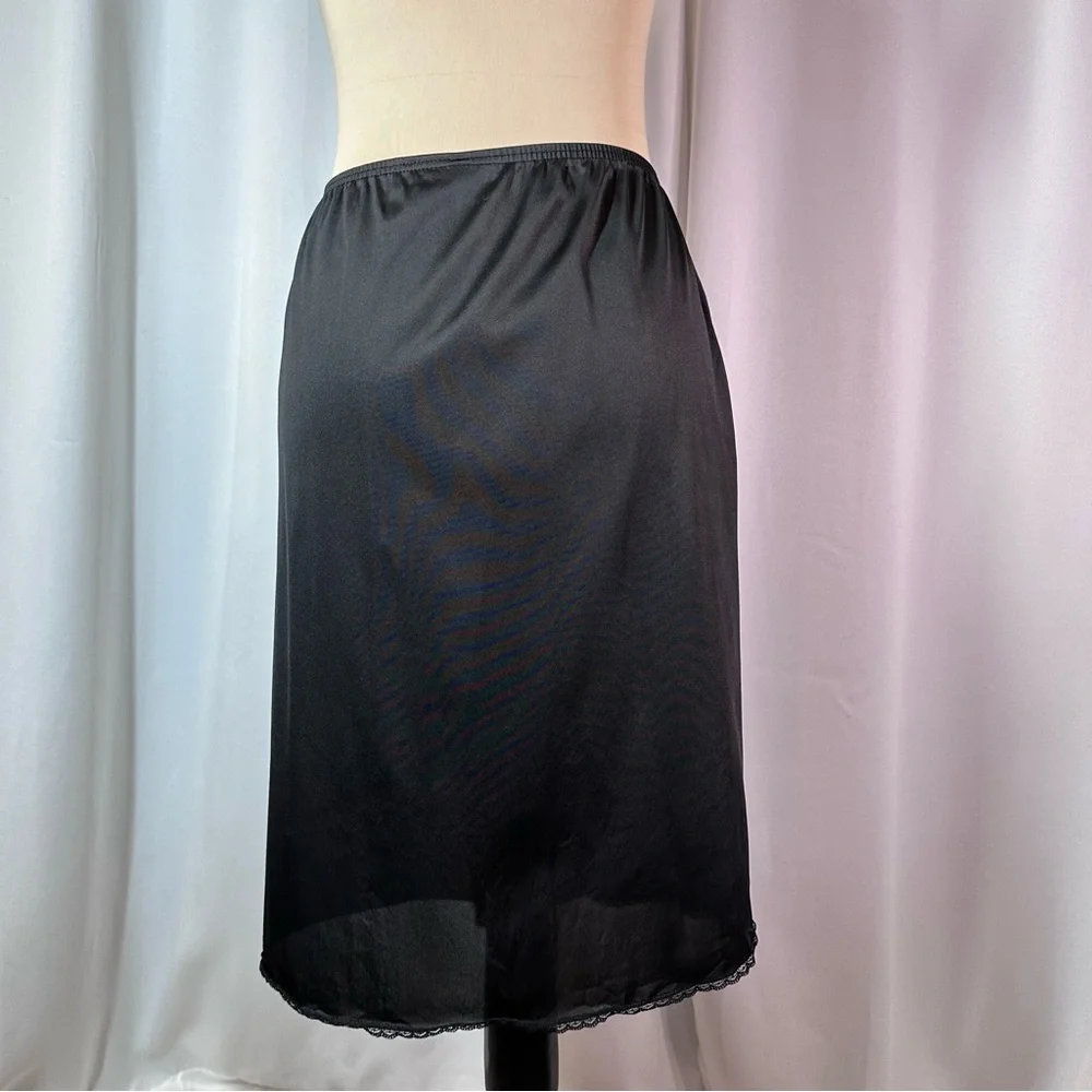 Vintage Vassarette‎ Slip Skirt Sz 2XL Black Lace Hem Silky Midi Lingerie EUC
